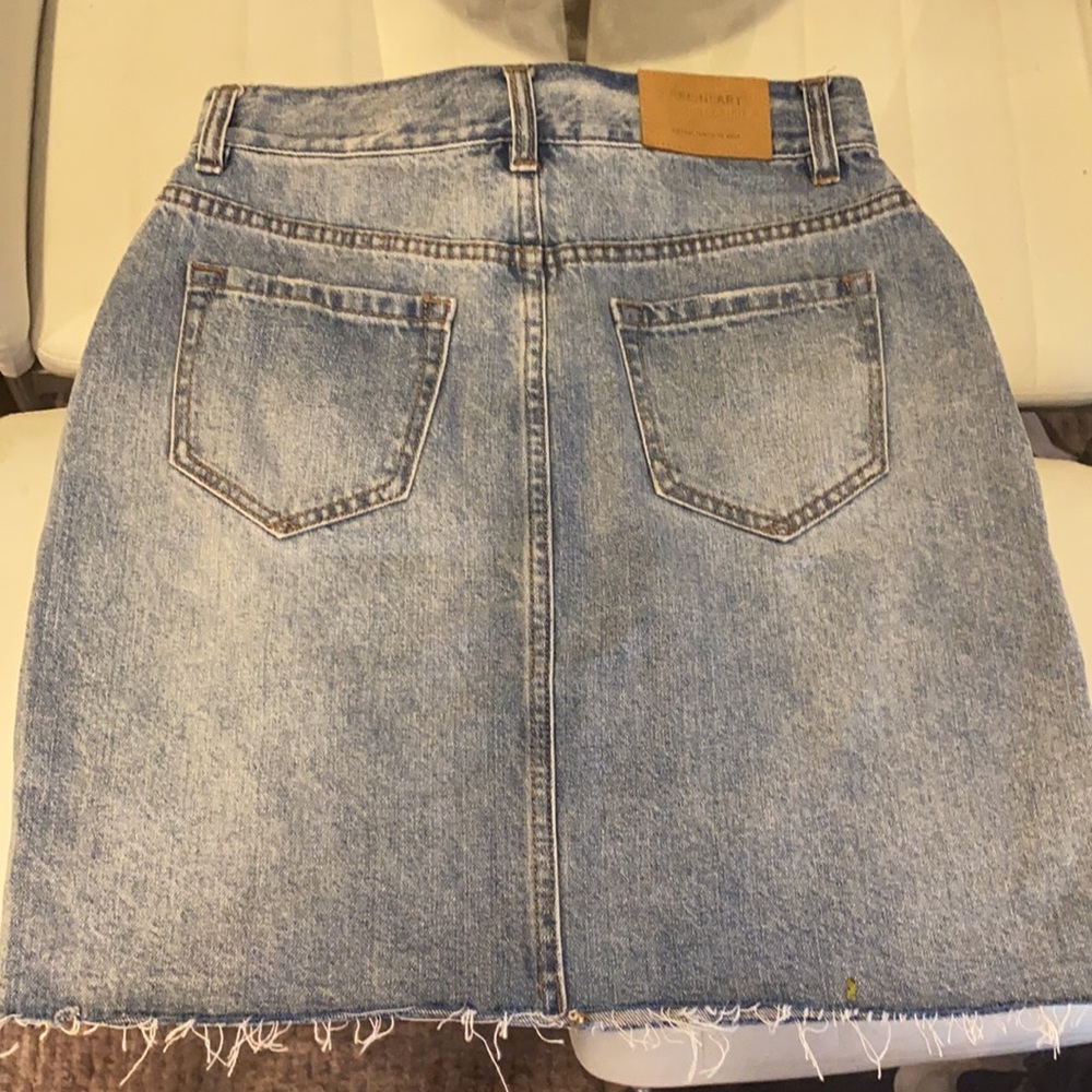 Denim skirt - Picture 2 of 4